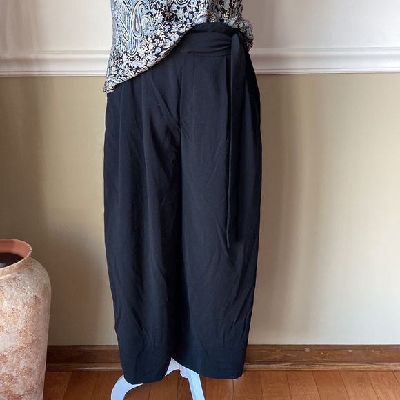 Zara Wide Leg Crop Pants - Women’s Black - Picture 2 of 7